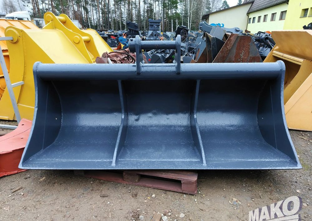 Łyżka skarpowa Lemac 240cm Miller fi 80 - Attachment for Construction machinery: picture 2 Łyżka skarpowa Lemac 240cm Miller fi 80 - Attachment for Construction machinery: picture 2
