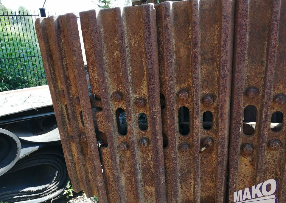 Gąsienice do koparki 30-45t klepka 700mm - Track for Construction machinery: picture 2 Gąsienice do koparki 30-45t klepka 700mm - Track for Construction machinery: picture 2