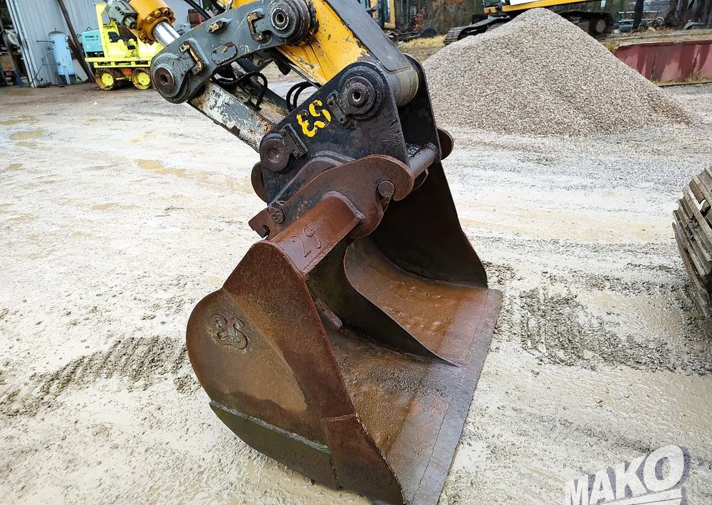 Crawler excavator Liebherr R916 LC: picture 8