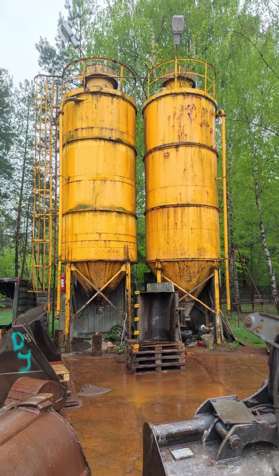 Silos na cement zboże trociny pasze 30 ton - Cement silo: picture 1 Silos na cement zboże trociny pasze 30 ton - Cement silo: picture 1