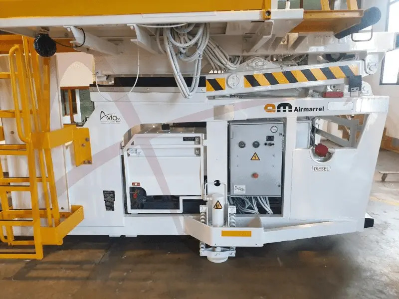 AIR MARREL LAM3500 DP/R8 - Aircraft cargo loader: picture 4 AIR MARREL LAM3500 DP/R8 - Aircraft cargo loader: picture 4