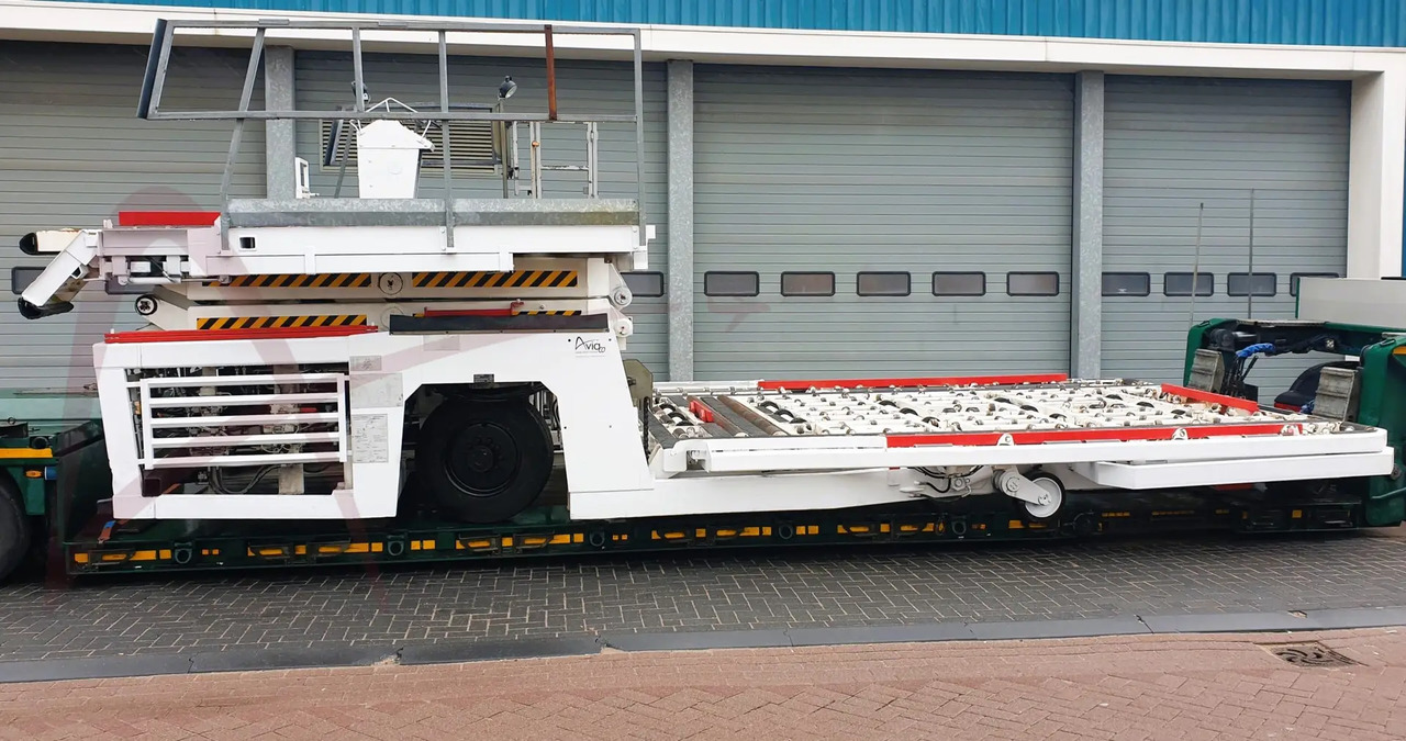 AIR MARREL LAM7000 DP/MDL8 - Aircraft cargo loader: picture 1 AIR MARREL LAM7000 DP/MDL8 - Aircraft cargo loader: picture 1