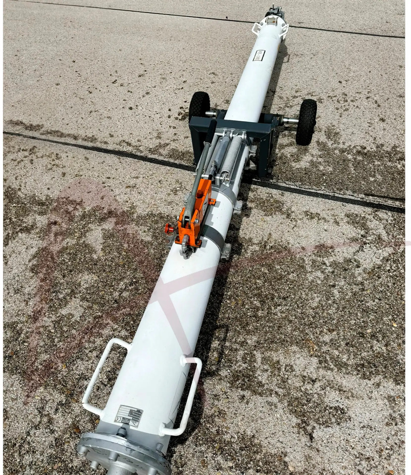 HYDRO TOWA300-L-3 - Ground support equipment: picture 1 HYDRO TOWA300-L-3 - Ground support equipment: picture 1