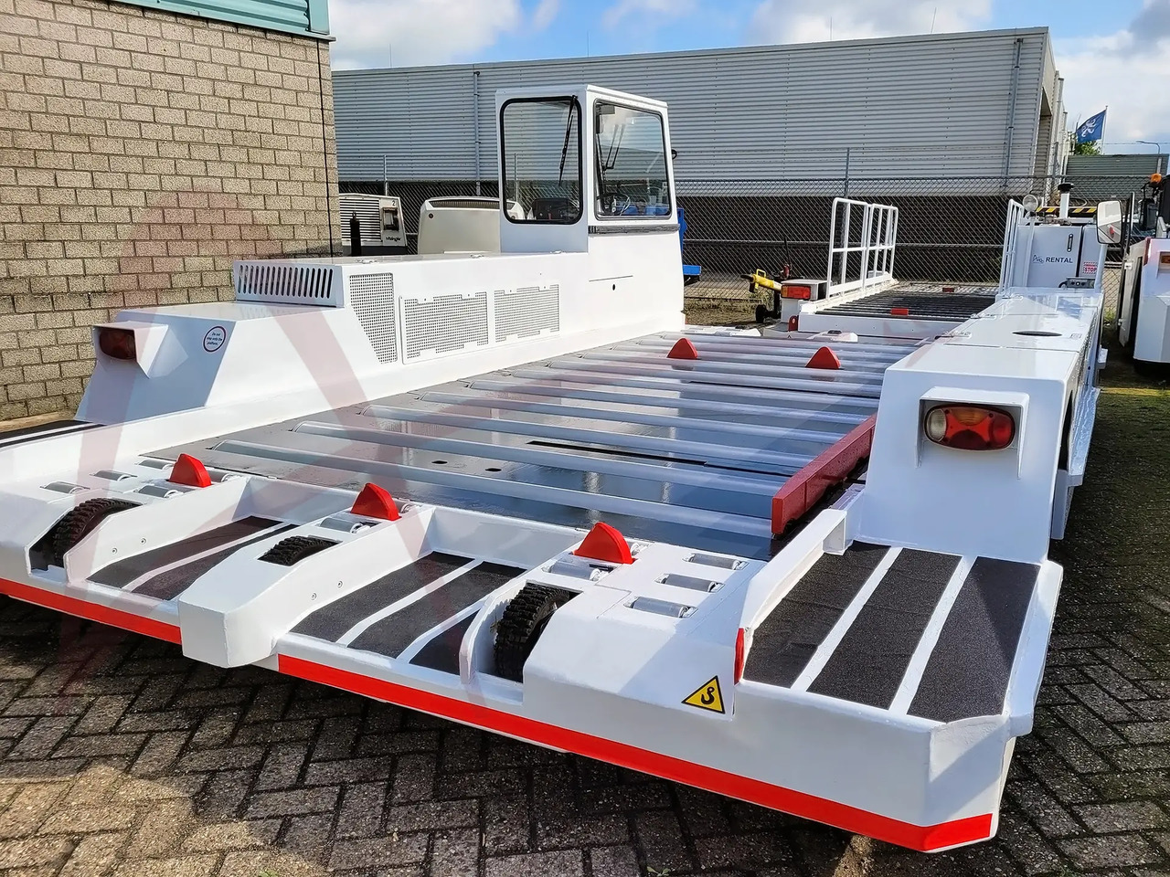 MULAG PULSAR 7L - Ground support equipment: picture 2 MULAG PULSAR 7L - Ground support equipment: picture 2