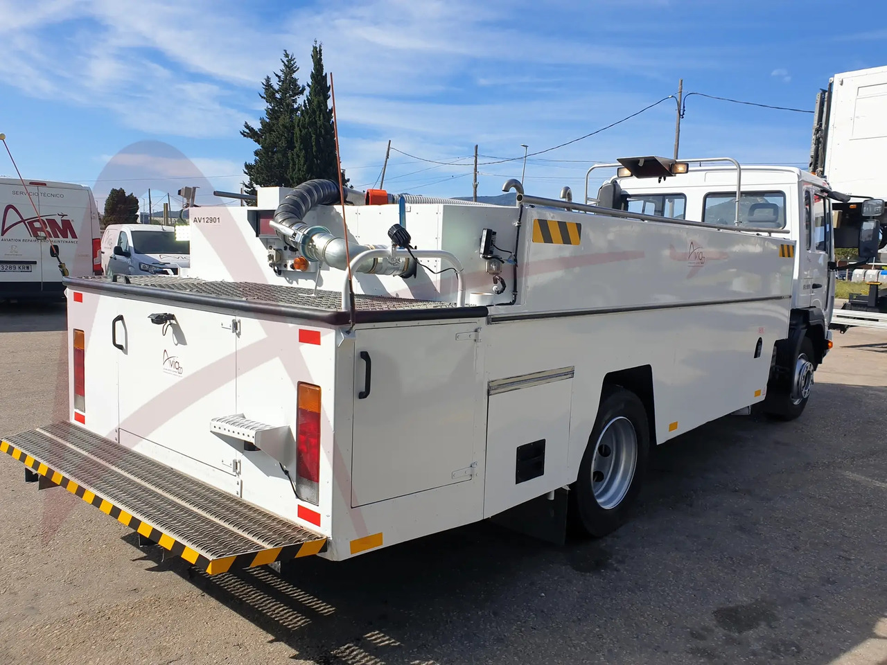 JET-TEKNO TST - Lavatory service truck: picture 3 JET-TEKNO TST - Lavatory service truck: picture 3