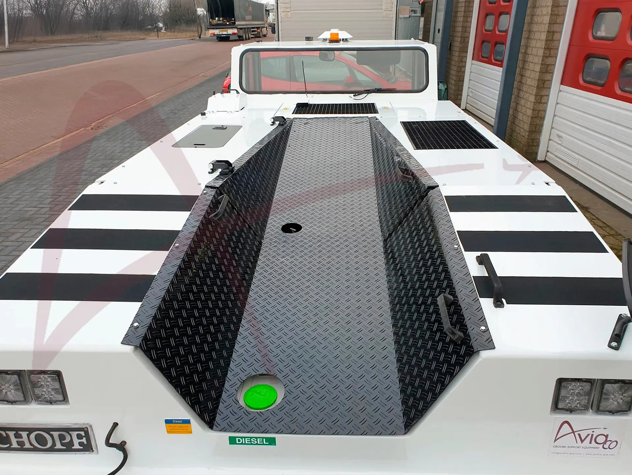 SCHOPF F110 - Pushback tractor: picture 3 SCHOPF F110 - Pushback tractor: picture 3