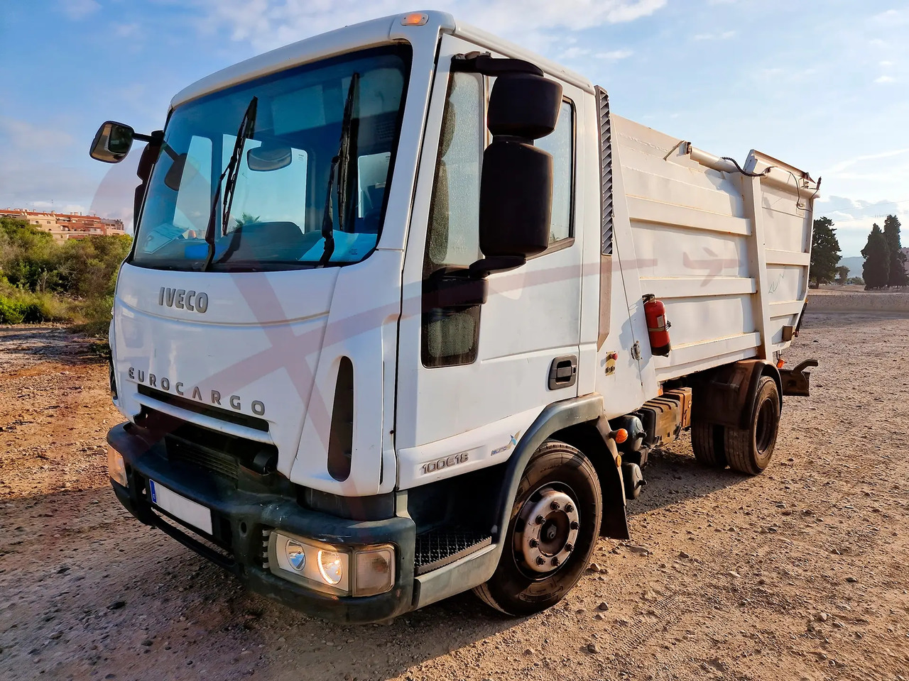 TECNO KUNI 8 - Garbage truck: picture 2 TECNO KUNI 8 - Garbage truck: picture 2