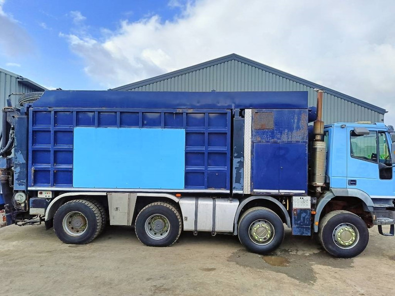 Iveco Cursor 440 rsp ese 41/14 zuigwagen saugbagger vacu - Vacuum truck: picture 5 Iveco Cursor 440 rsp ese 41/14 zuigwagen saugbagger vacu - Vacuum truck: picture 5
