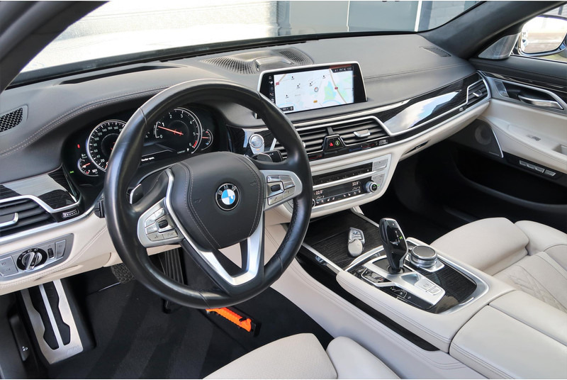 Sedan BMW 7 Serie 740Ld xDrive High Executive M-PAKKET/ MASSAGE/ PANO/ DEALER OND/ VOL!: picture 8