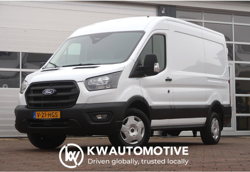 Ford Transit 350 2.0 TDCI L2H2 RWD CAMERA/ APPLE CARPLAY/ AIRCO/ CRUISE/ TREKHAAK - Panel van: picture 1 Ford Transit 350 2.0 TDCI L2H2 RWD CAMERA/ APPLE CARPLAY/ AIRCO/ CRUISE/ TREKHAAK - Panel van: picture 1
