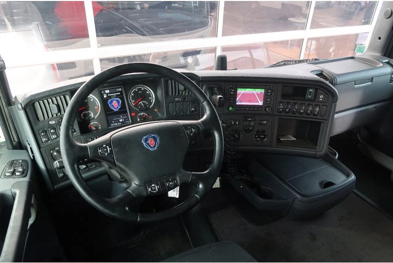 Scania R450 6X2/ HOOKLIFT 20T/ RETARDER/ LIFT/ - Cable system truck: picture 2 Scania R450 6X2/ HOOKLIFT 20T/ RETARDER/ LIFT/ - Cable system truck: picture 2