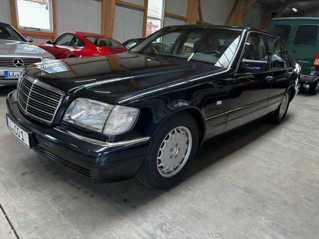 MERCEDES-BENZ S 320 W 140 2. Hand Scheckheft Mercedes - Sedan: picture 1 MERCEDES-BENZ S 320 W 140 2. Hand Scheckheft Mercedes - Sedan: picture 1