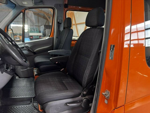MERCEDES-BENZ Sprinter 316 CDI 4x4 Allrad 5-Sitzer... - Panel van: picture 5 MERCEDES-BENZ Sprinter 316 CDI 4x4 Allrad 5-Sitzer... - Panel van: picture 5