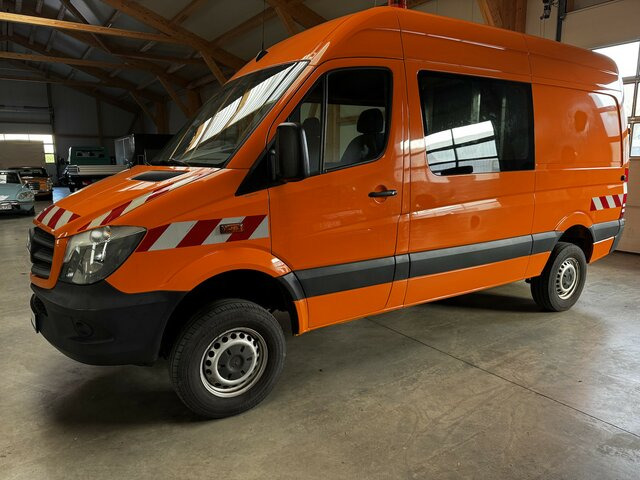 Panel van, Combi van MERCEDES-BENZ Sprinter 316 CDI 4x4 Allrad L2H2 1. Hand!: picture 12