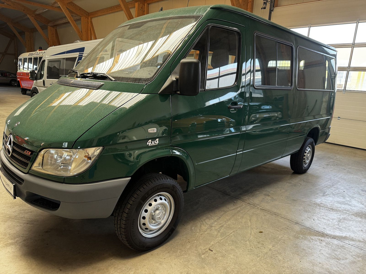 Mercedes-Benz Sprinter 313 CDI 4x4 Allrad Untersetzung Sperre - Passenger van: picture 3 Mercedes-Benz Sprinter 313 CDI 4x4 Allrad Untersetzung Sperre - Passenger van: picture 3