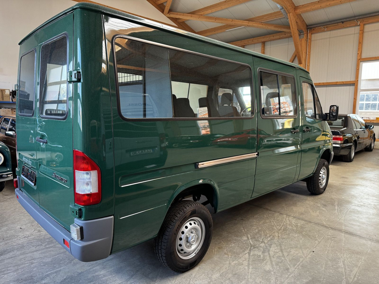 Mercedes-Benz Sprinter 313 CDI 4x4 Allrad Untersetzung Sperre - Passenger van: picture 5 Mercedes-Benz Sprinter 313 CDI 4x4 Allrad Untersetzung Sperre - Passenger van: picture 5