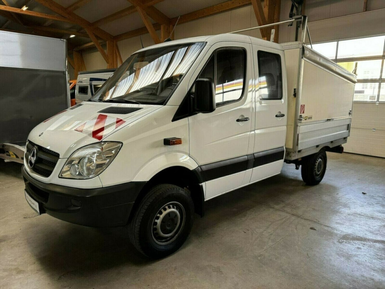 Mercedes-Benz Sprinter 316 CDI Doka 4x4 Untersetzung - Flatbed van, Combi van: picture 1 Mercedes-Benz Sprinter 316 CDI Doka 4x4 Untersetzung - Flatbed van, Combi van: picture 1