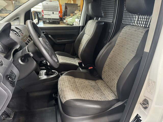 VW Caddy 1.6 TDI Kasten Sortimo AHK... - Panel van: picture 2 VW Caddy 1.6 TDI Kasten Sortimo AHK... - Panel van: picture 2