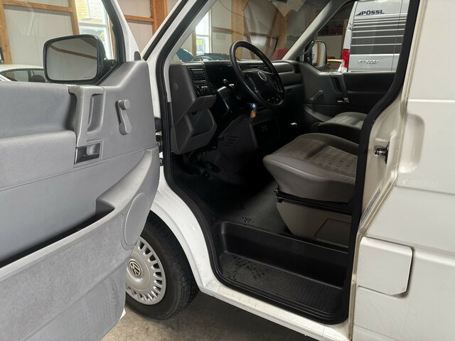VW T4 Caravelle 2.5 TDI Syncro Sperre 1. Hand! - Car: picture 3 VW T4 Caravelle 2.5 TDI Syncro Sperre 1. Hand! - Car: picture 3