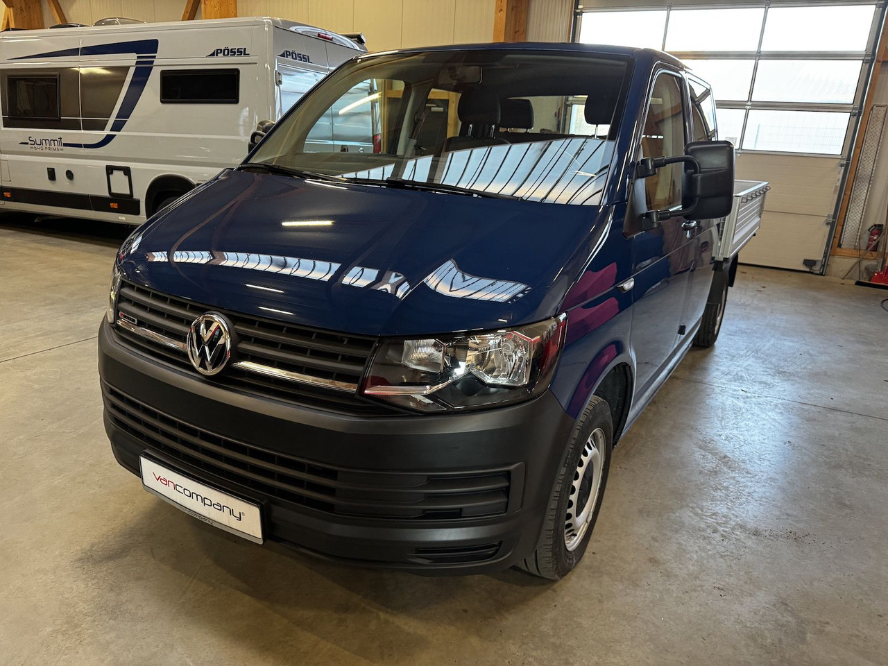 Volkswagen T6 Doka Pritsche 2.0 TDI 4Motion 4x4 indienblau - Flatbed van: picture 2 Volkswagen T6 Doka Pritsche 2.0 TDI 4Motion 4x4 indienblau - Flatbed van: picture 2