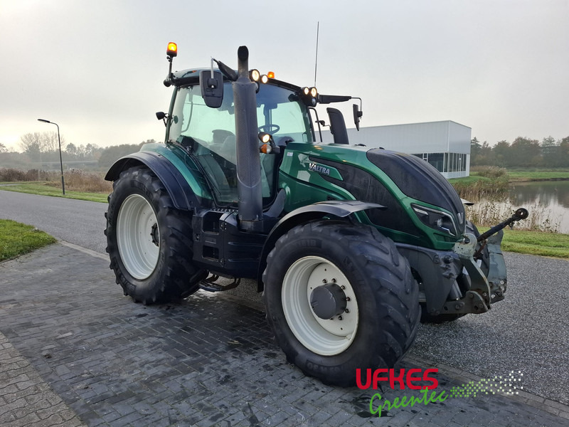 Valtra T194 D TwinTrack - Farm tractor: picture 1 Valtra T194 D TwinTrack - Farm tractor: picture 1