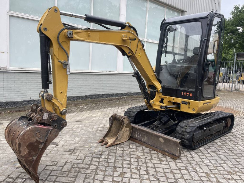 Mini excavator Cat 302.7 D CR   2020   CE: picture 1