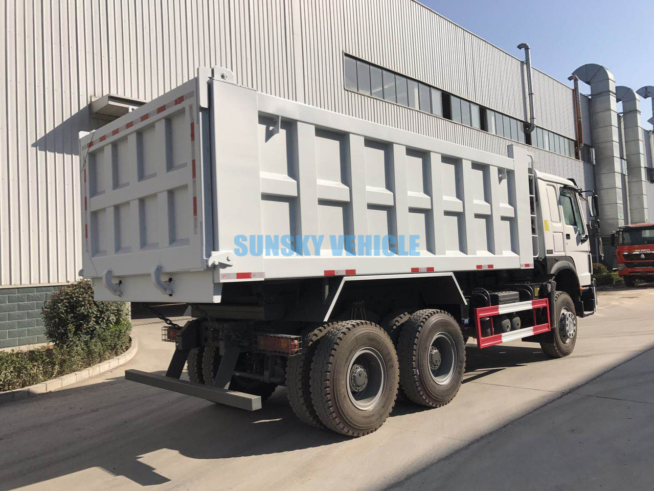 HOWO Brand New 6X4 380/430HP Tipper Truck - Tipper: picture 5 HOWO Brand New 6X4 380/430HP Tipper Truck - Tipper: picture 5
