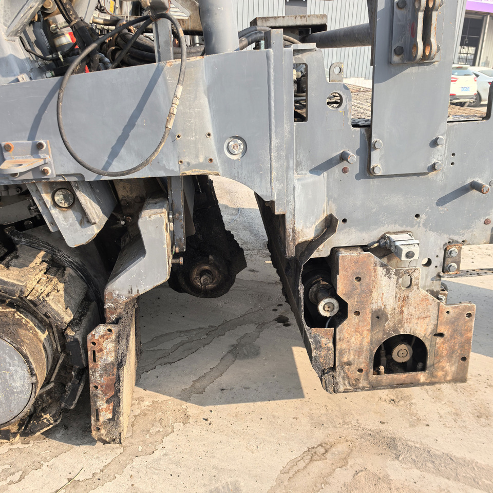 Asphalt paver VOGELE Road Construction Machines S2100-3 Second Hand Asphalt Paver With High Quality: picture 8