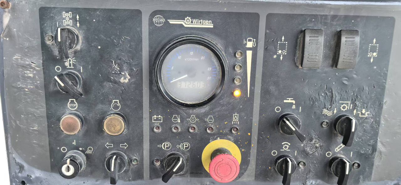 WIRTGEN Road Machine W-100H Used Asphalt Milling Machine With High Quality - Cold planer: picture 4 WIRTGEN Road Machine W-100H Used Asphalt Milling Machine With High Quality - Cold planer: picture 4