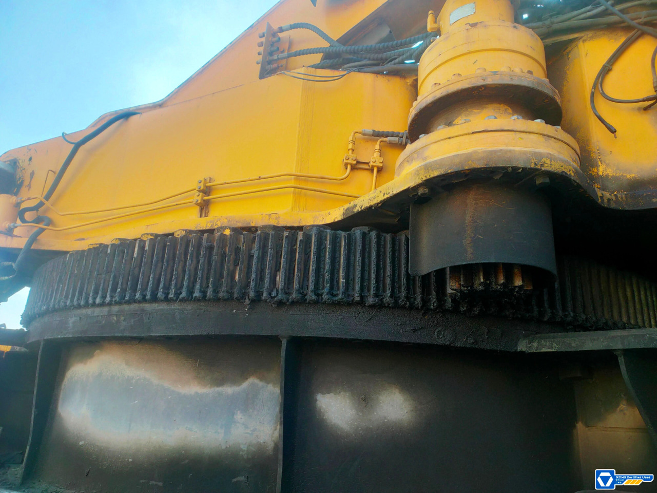 XCMG 1200ton QAY1200 used hydraulic all terrain crane - All terrain crane: picture 3 XCMG 1200ton QAY1200 used hydraulic all terrain crane - All terrain crane: picture 3