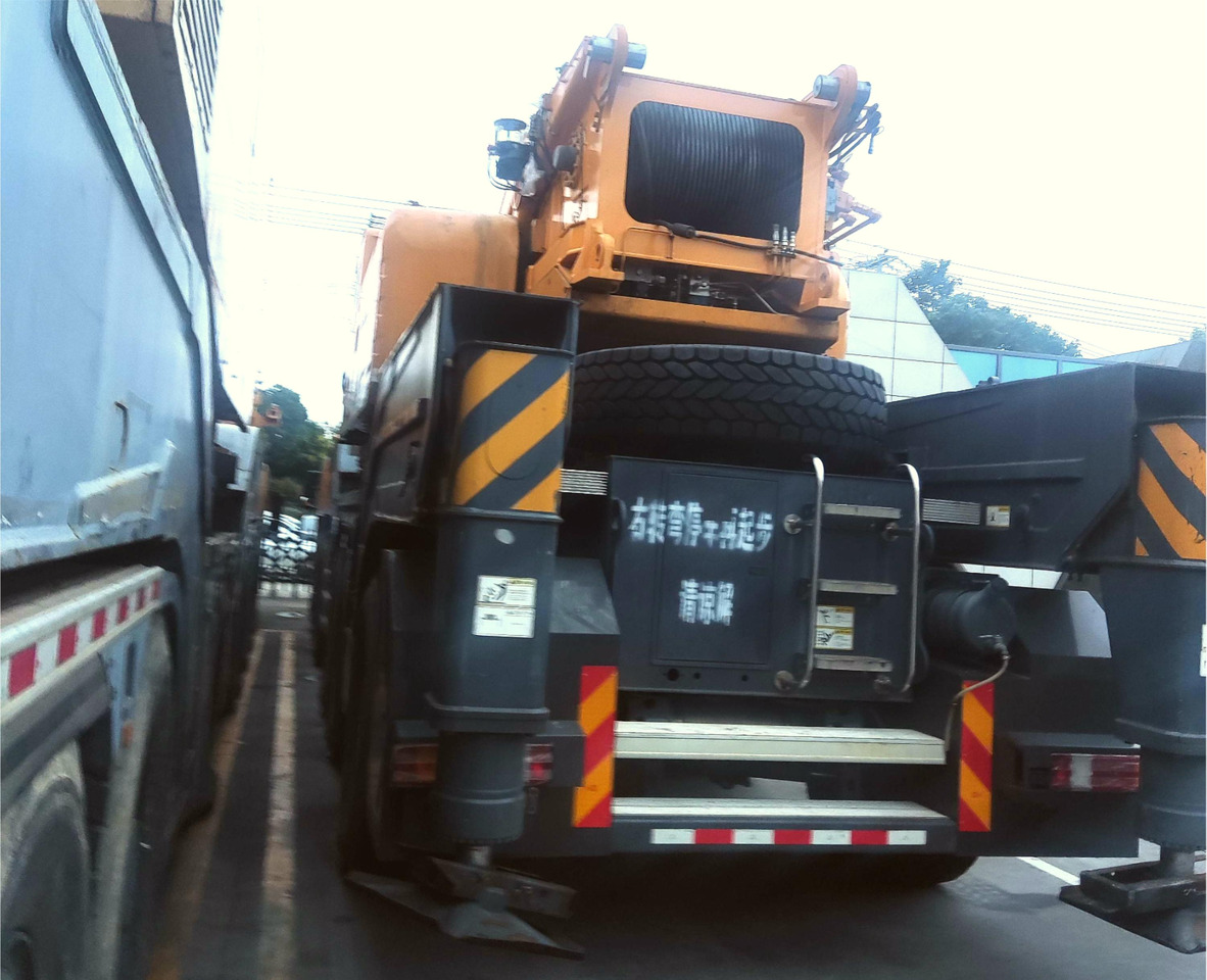 XCMG 2022 used 500ton all terrain crane truck price - All terrain crane: picture 4 XCMG 2022 used 500ton all terrain crane truck price - All terrain crane: picture 4