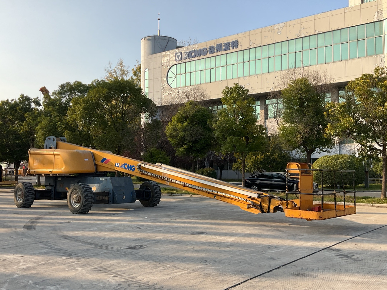 XCMG Official GTBZ30S Used Straight Arm Lift 30m Aerial Work Platform Hot Sale - Telescopic boom: picture 4 XCMG Official GTBZ30S Used Straight Arm Lift 30m Aerial Work Platform Hot Sale - Telescopic boom: picture 4