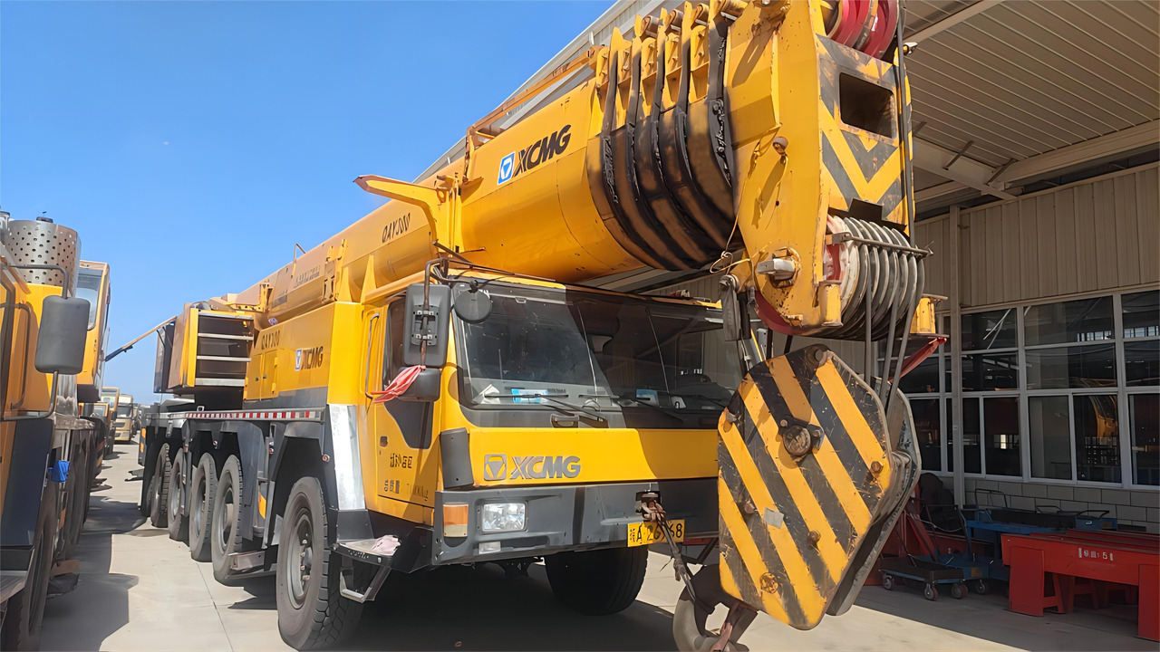 XCMG Official QAY240 Crane Truck Used Crane Truck for sale - Mobile crane: picture 2 XCMG Official QAY240 Crane Truck Used Crane Truck for sale - Mobile crane: picture 2