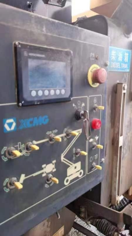 XCMG Official Second Hand Boom Lifts XGA20 20m Towable Cherry Picker Price For Sale - Articulated boom: picture 4 XCMG Official Second Hand Boom Lifts XGA20 20m Towable Cherry Picker Price For Sale - Articulated boom: picture 4