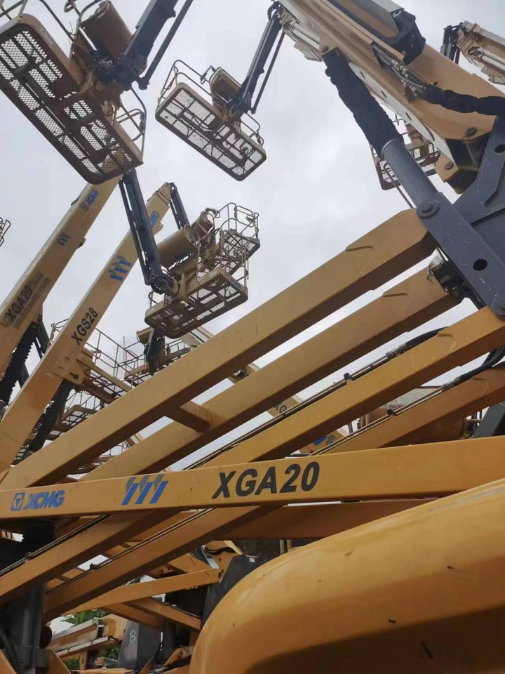 XCMG Official Second Hand Hydraulic Boom Lift XGA20 20m Aerial Work Platform Price List - Articulated boom: picture 3 XCMG Official Second Hand Hydraulic Boom Lift XGA20 20m Aerial Work Platform Price List - Articulated boom: picture 3