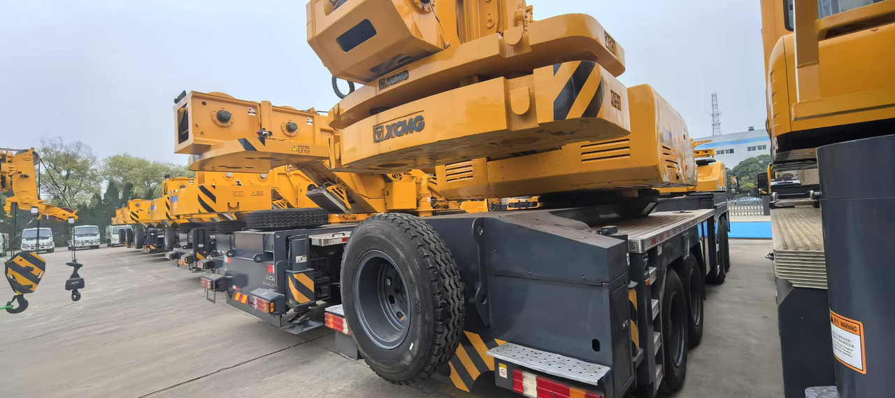 XCMG Official Second Hand QY50KA 50 Ton Hydraulic Truck Crane Price For Sale - Mobile crane: picture 3 XCMG Official Second Hand QY50KA 50 Ton Hydraulic Truck Crane Price For Sale - Mobile crane: picture 3