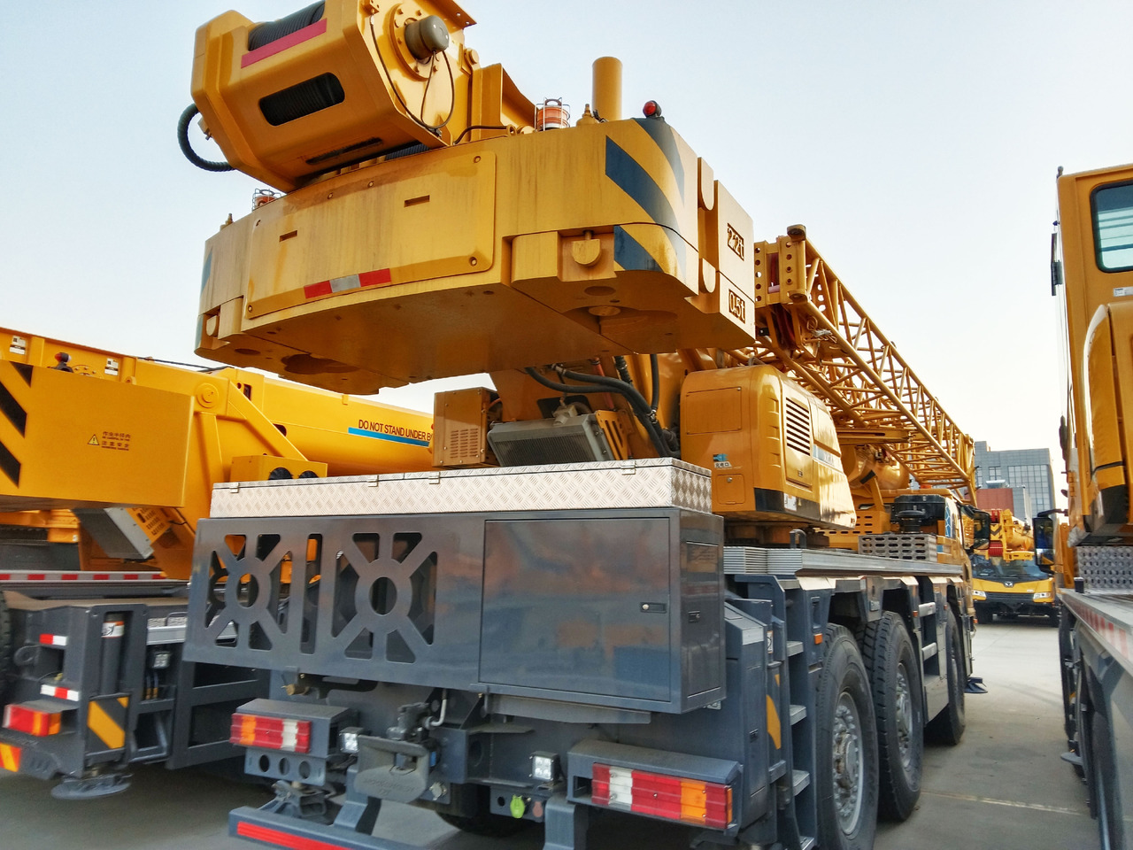 XCMG Official Used Electric Truck Crane XCA60-EV 60 Ton Electric Mobile Crane Price - All terrain crane: picture 2 XCMG Official Used Electric Truck Crane XCA60-EV 60 Ton Electric Mobile Crane Price - All terrain crane: picture 2