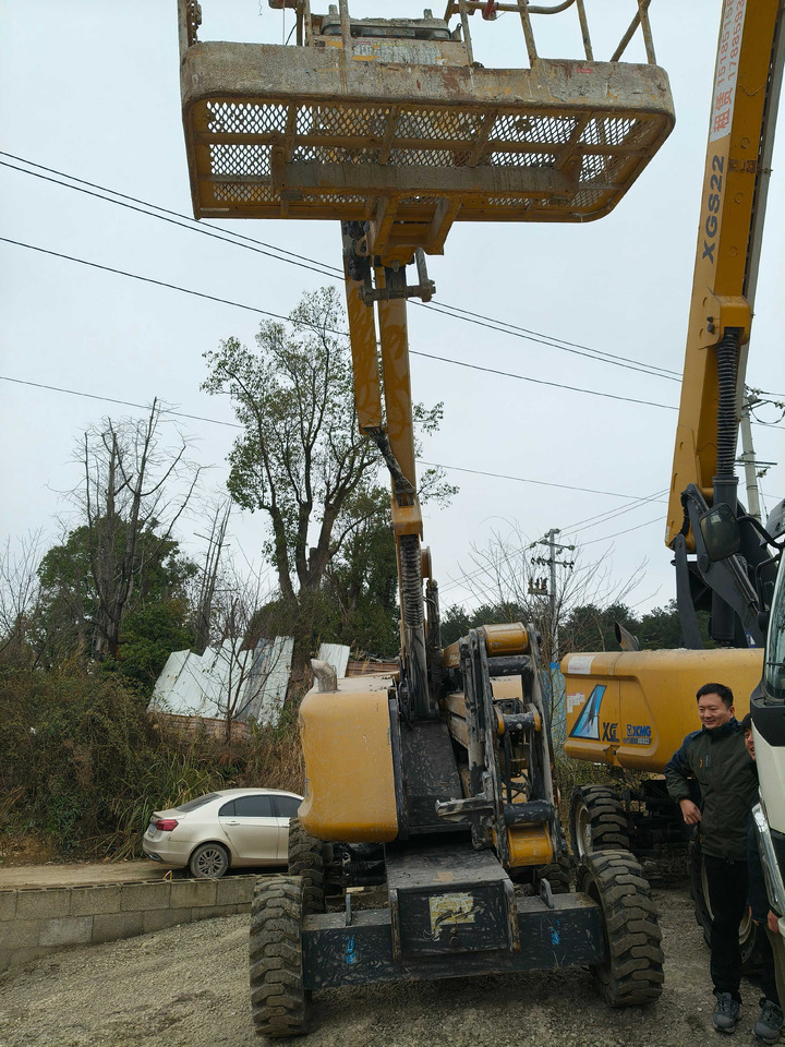XCMG Official Used Towable 16m Boom Lift XGA16 Small Cherry Picker Price - Articulated boom: picture 2 XCMG Official Used Towable 16m Boom Lift XGA16 Small Cherry Picker Price - Articulated boom: picture 2