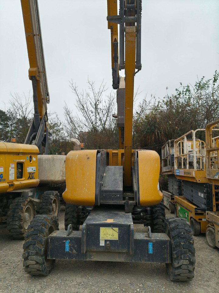 XCMG Official XGA16 16m Second Hand Articulated Boom Lift Platform With High Quality - Articulated boom: picture 4 XCMG Official XGA16 16m Second Hand Articulated Boom Lift Platform With High Quality - Articulated boom: picture 4