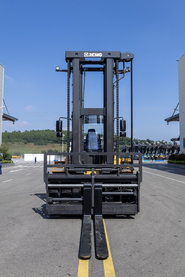 XCMG XCF-1006k official counterbalanced heavy 16ton diesel forklift price - Diesel forklift: picture 4 XCMG XCF-1006k official counterbalanced heavy 16ton diesel forklift price - Diesel forklift: picture 4