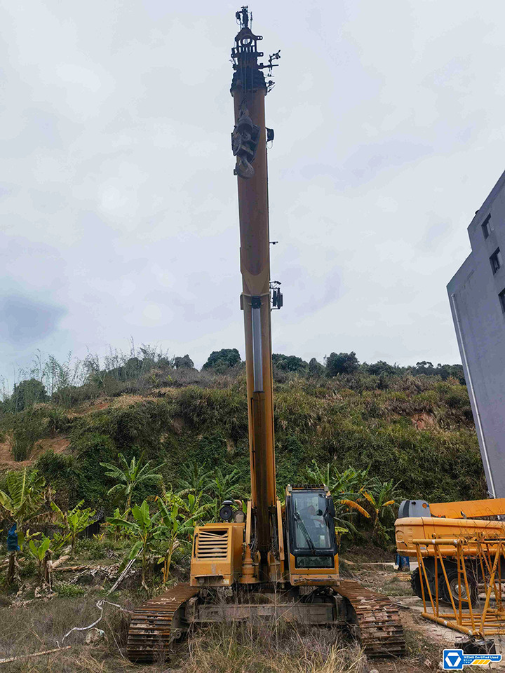 Crawler crane XCMG XGC30T 30ton mini small crawler crane 2016 for sale: picture 9