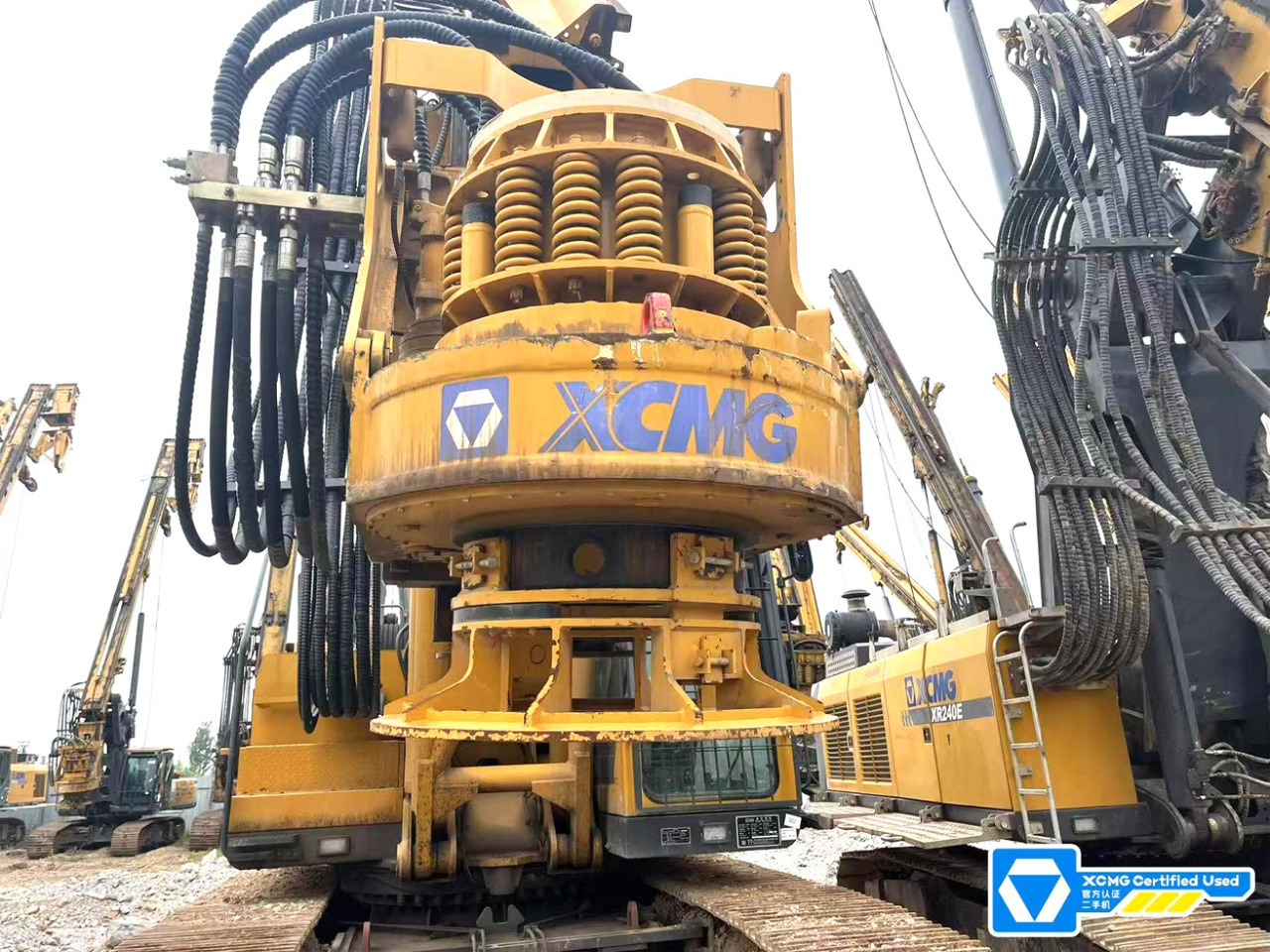 XCMG second hand crawler mobile rotary drilling rig sale in China - Drilling rig: picture 3 XCMG second hand crawler mobile rotary drilling rig sale in China - Drilling rig: picture 3