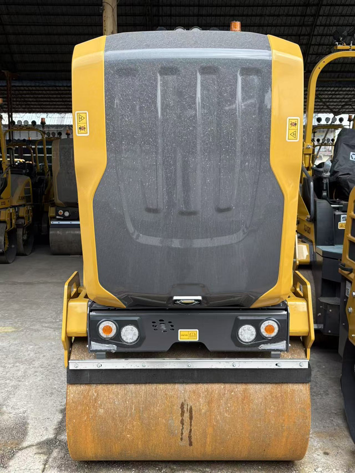 Mini roller XCMG small XD120 Double Drum Vibratory Road Roller: picture 7 Mini roller XCMG small XD120 Double Drum Vibratory Road Roller: picture 7