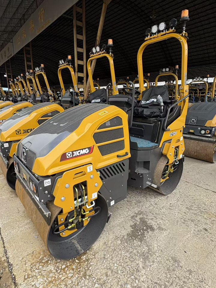 Mini roller XCMG small XD120 Double Drum Vibratory Road Roller: picture 9 Mini roller XCMG small XD120 Double Drum Vibratory Road Roller: picture 9