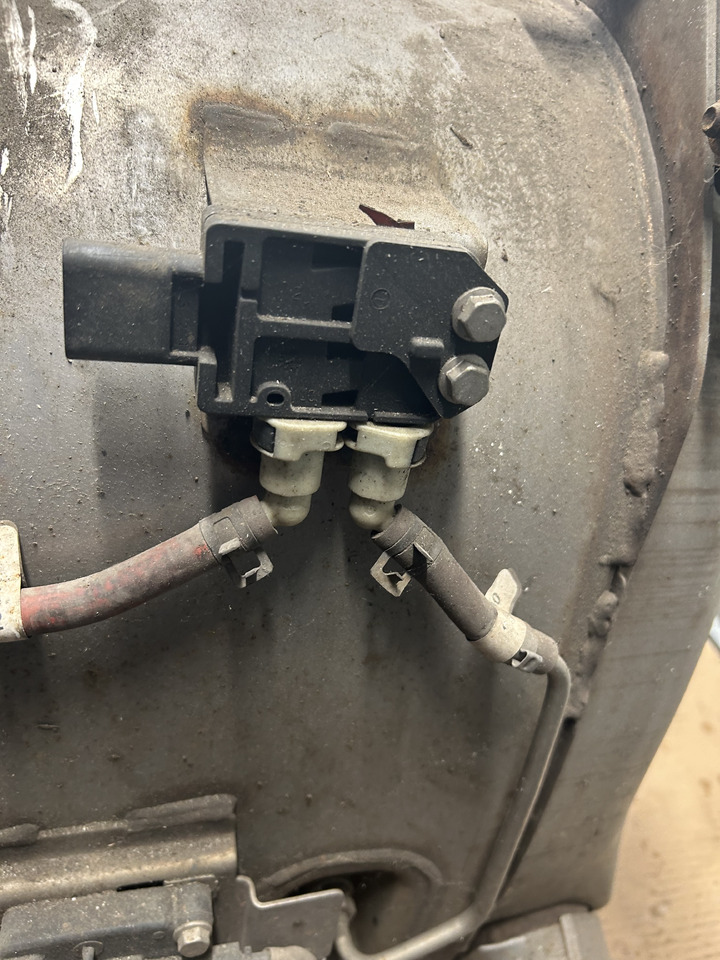 DAF DPF CATALYTIC CONVERTER DAF XF 106 - Catalytic converter: picture 3 DAF DPF CATALYTIC CONVERTER DAF XF 106 - Catalytic converter: picture 3