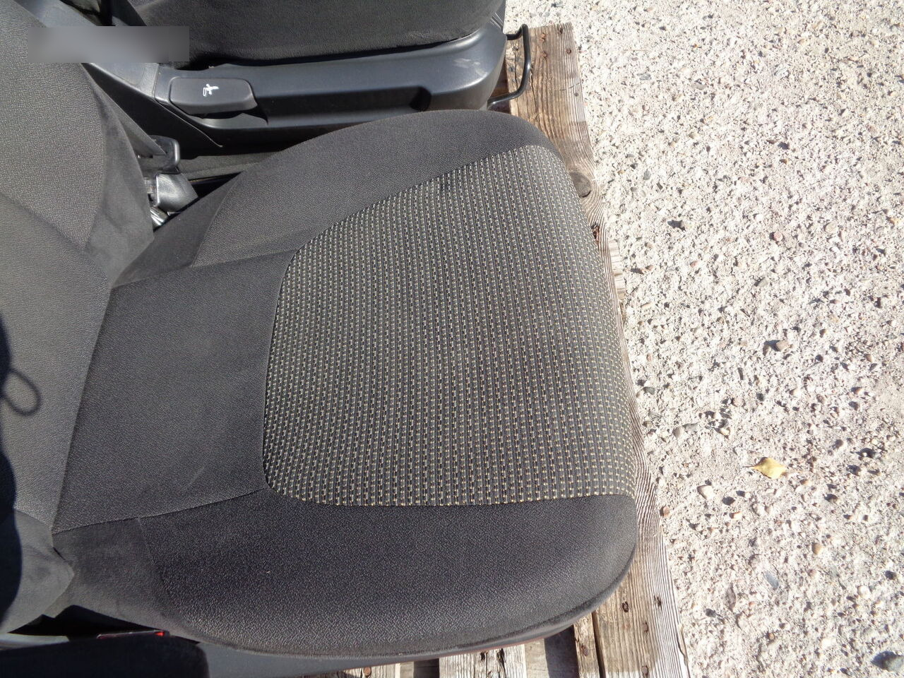 DAF XF 105 106 SET   DAF XF 105 106 truck - Seat for Truck: picture 4 DAF XF 105 106 SET   DAF XF 105 106 truck - Seat for Truck: picture 4