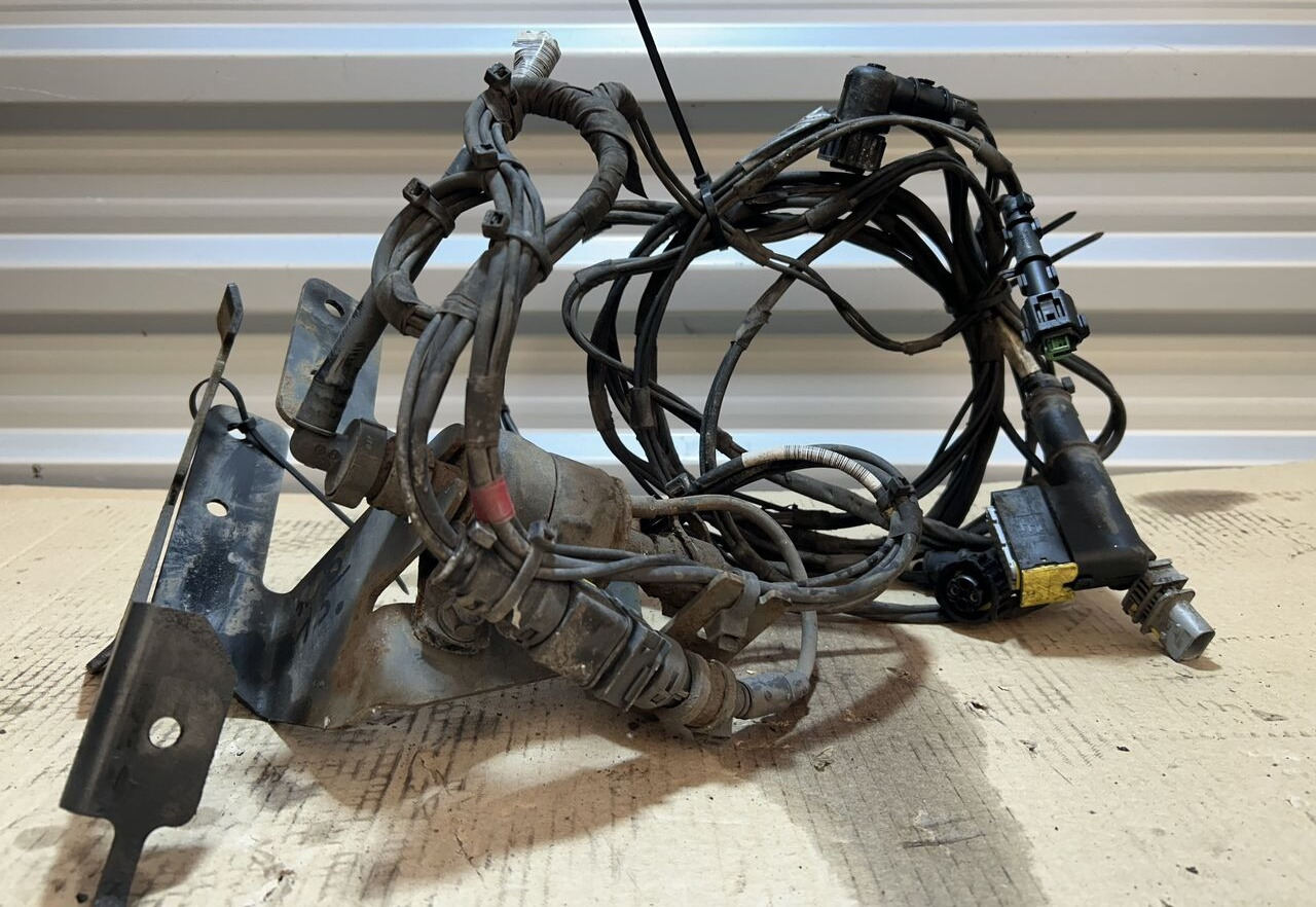 DAF XF 106 2020457 DAF XF 106 truck - Cables/ Wire harness for Truck: picture 1 DAF XF 106 2020457 DAF XF 106 truck - Cables/ Wire harness for Truck: picture 1