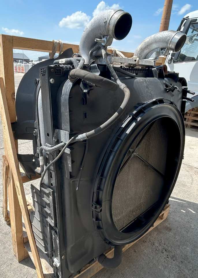 DAF XF 106 480 COOLER SET - Radiator for Truck: picture 3 DAF XF 106 480 COOLER SET - Radiator for Truck: picture 3