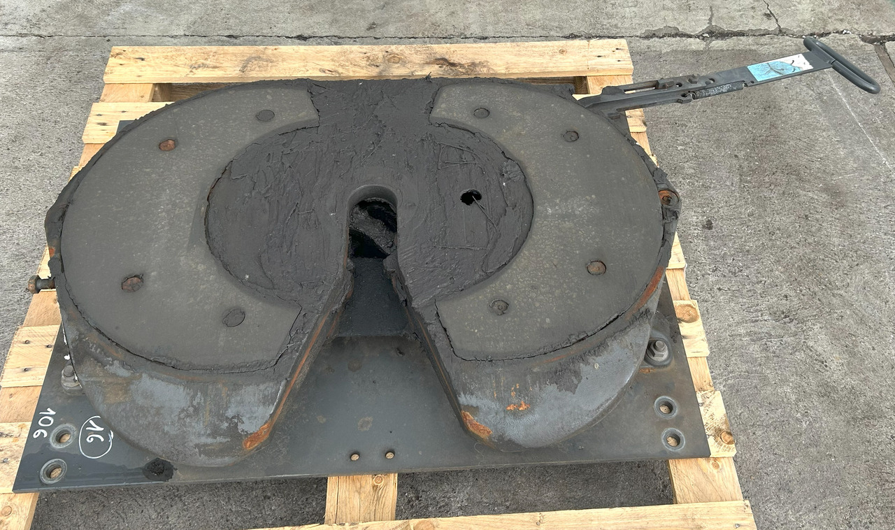 JOST SK420019 DAF XF 106 480 - Fifth wheel coupling for Truck: picture 1 JOST SK420019 DAF XF 106 480 - Fifth wheel coupling for Truck: picture 1