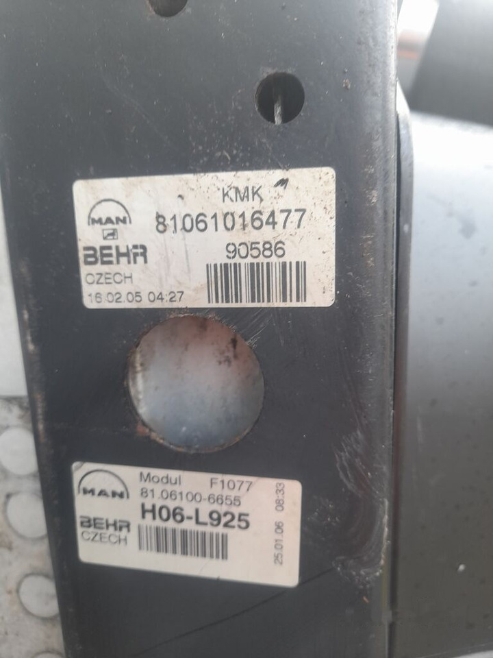 MAN TGA 81061016477 - Intercooler for Truck: picture 4 MAN TGA 81061016477 - Intercooler for Truck: picture 4